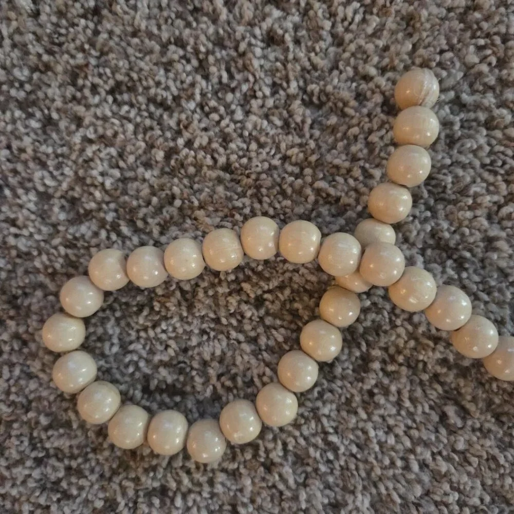 4 Strands of Beige Wooden Ball Garland 9 Feet Each Christmas Tree Decor
